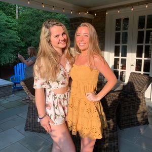 Meet your Posher, Cassie